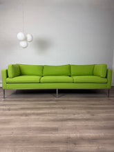 Afbeelding in Gallery-weergave laden, Artifort 905 Sofa