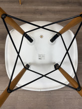 Afbeelding in Gallery-weergave laden, VITRA
