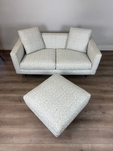 Moooi Boutique Bank met Poof