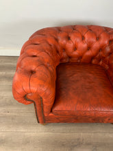 Afbeelding in Gallery-weergave laden, Chesterfield fauteuil