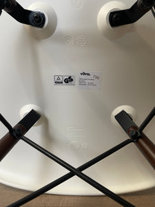 VITRA EAMES DAW