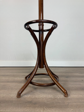 Afbeelding in Gallery-weergave laden, Vintage Thonet kapstok