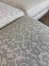 Afbeelding in Gallery-weergave laden, Moooi Boutique Bank met Poof