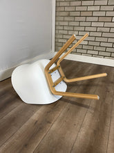 Afbeelding in Gallery-weergave laden, HAY eetkamerstoel