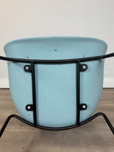 Afbeelding in Gallery-weergave laden, Pola Round Crassevig Chair