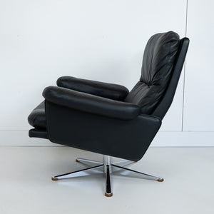 Lederen draaifauteuil van Werner Langeveld