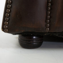 Afbeelding in Gallery-weergave laden, Chesterfield bruin