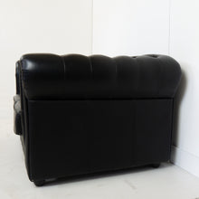 Afbeelding in Gallery-weergave laden, Vintage Chesterfield bank zwart