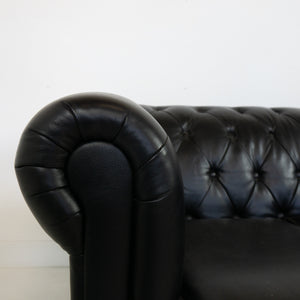 Vintage Chesterfield bank zwart