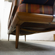Afbeelding in Gallery-weergave laden, Minerva Daybed