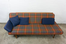 Afbeelding in Gallery-weergave laden, Minerva Daybed