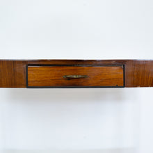 Afbeelding in Gallery-weergave laden, Side table van Rozen hout