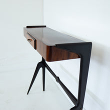 Afbeelding in Gallery-weergave laden, Side table van Rozen hout