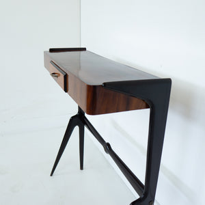 Side table van Rozen hout