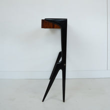 Afbeelding in Gallery-weergave laden, Side table van Rozen hout