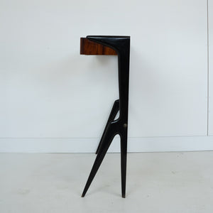 Side table van Rozen hout