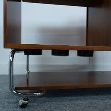 Afbeelding in Gallery-weergave laden, Midcentury wooden trolly