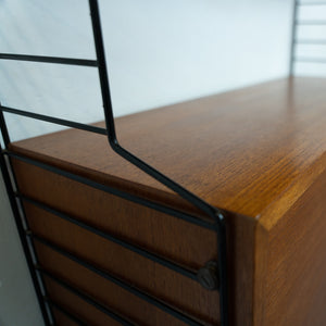 Modulair wandkast van String