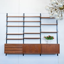Afbeelding in Gallery-weergave laden, Cado Royal System Wall Unit van Poul Cadovius