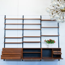 Afbeelding in Gallery-weergave laden, Cado Royal System Wall Unit van Poul Cadovius