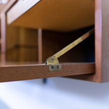 Afbeelding in Gallery-weergave laden, Cado Royal System Wall Unit van Poul Cadovius