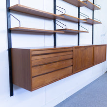 Afbeelding in Gallery-weergave laden, Cado Royal System Wall Unit van Poul Cadovius