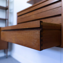 Afbeelding in Gallery-weergave laden, Cado Royal System Wall Unit van Poul Cadovius
