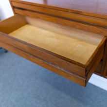 Afbeelding in Gallery-weergave laden, Cado Royal System Wall Unit van Poul Cadovius