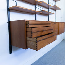 Afbeelding in Gallery-weergave laden, Cado Royal System Wall Unit van Poul Cadovius