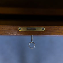Afbeelding in Gallery-weergave laden, Cado Royal System Wall Unit van Poul Cadovius