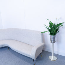 Afbeelding in Gallery-weergave laden, Minotti Curved sofa door Gigi Radice