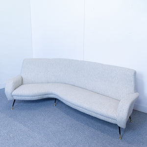 Minotti Curved sofa door Gigi Radice