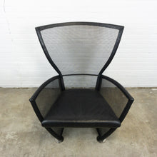 Afbeelding in Gallery-weergave laden, Italiaanse vintage Leren Lounge Chair van Paolo Nava, Arflex