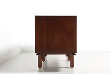 Afbeelding in Gallery-weergave laden, Bernini dressoir by Gianfrance Frattini