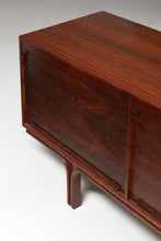 Afbeelding in Gallery-weergave laden, Bernini dressoir by Gianfrance Frattini